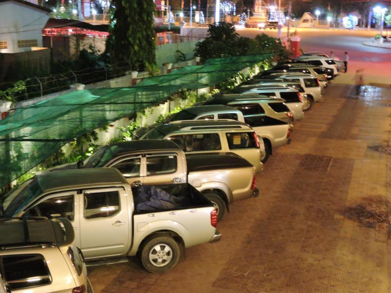 فندق بوتوم Sisophon المظهر الخارجي الصورة